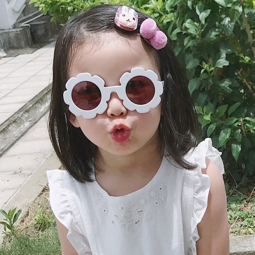 Blumensonnenbrille mit Haarspangen - 3er Set (Gelb/Khaki) - Thibs Baby Club